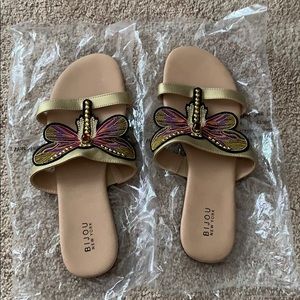 Bijou size 9 Women’s Dragonfly slip on sandals
